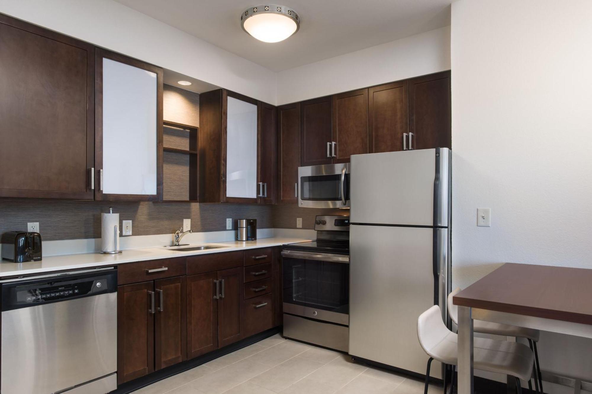 One-Bedroom Suite